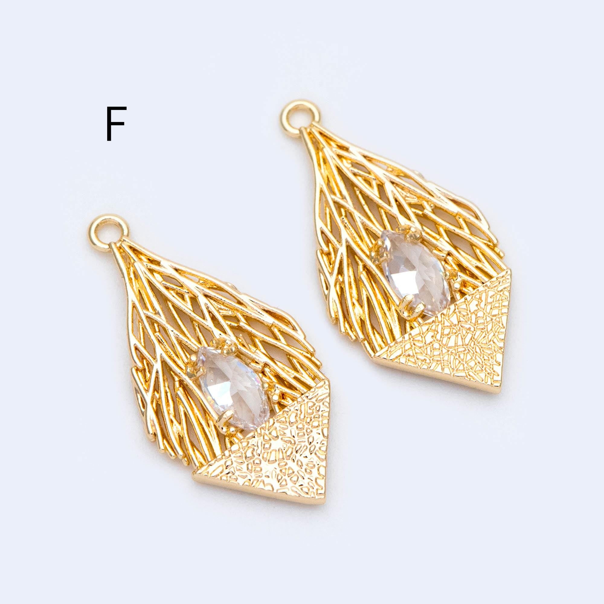 4pcs CZ Pave Gold Filigree Charms, Gold plated Brass, Earring Necklace Pendants (GB-1117)